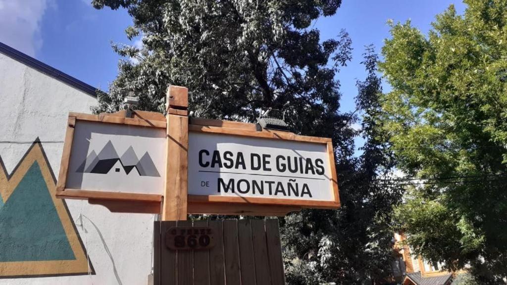 Хостел El Refugio Casa De Montana Сан-Мартін-де-лос-Андес Екстер'єр фото